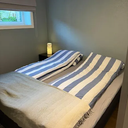 Cozy And Centrally Located Daire Tromsø